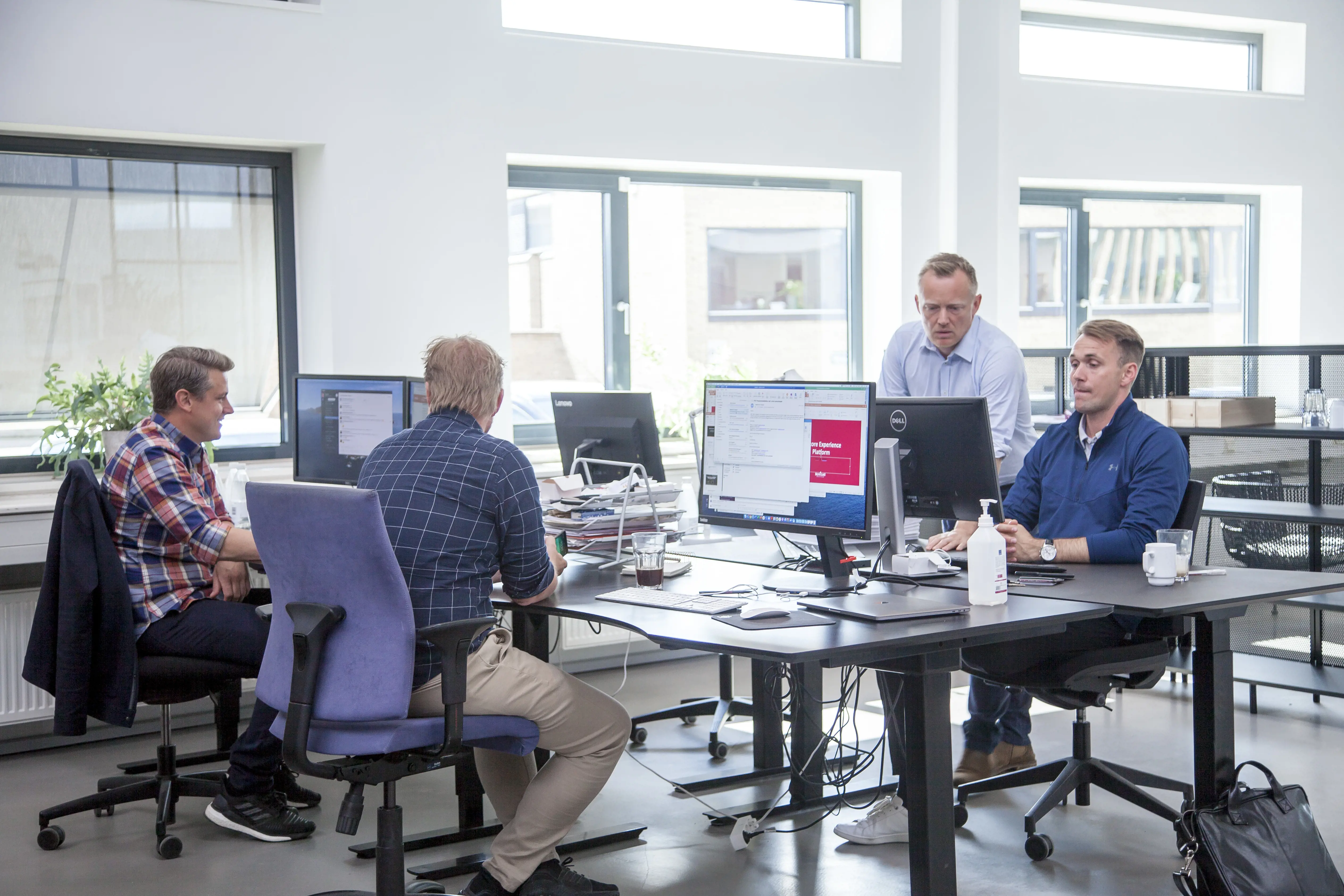 Sælger Samtale Jan Overgaard Kenneth Mansgaard Anders Thorup Nilsson Adam Peter Nielsen