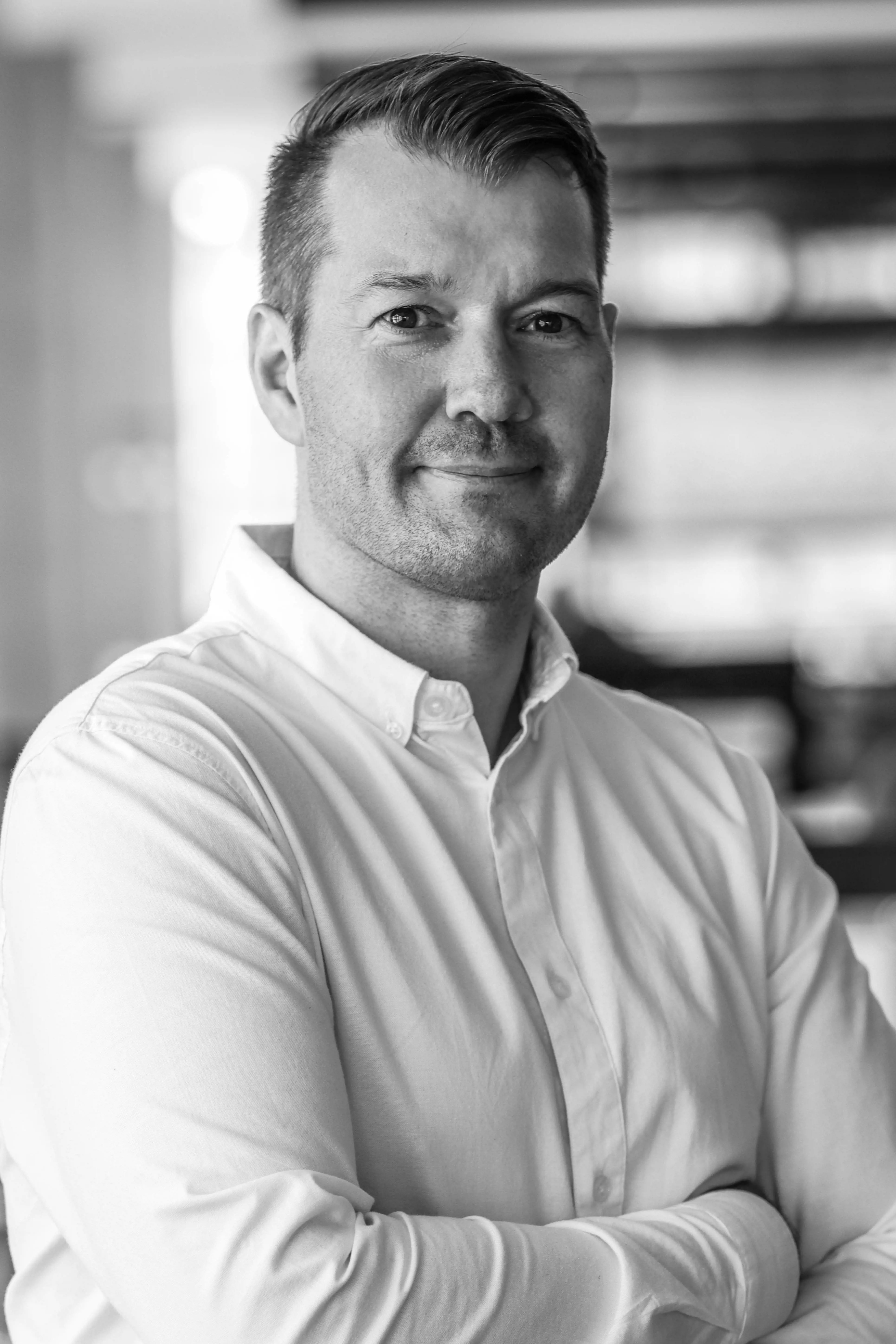 Portrait of Anders Holt - Novicell Black and white headshot of Anders Holt - Chief Executive Officer at Novicell UK