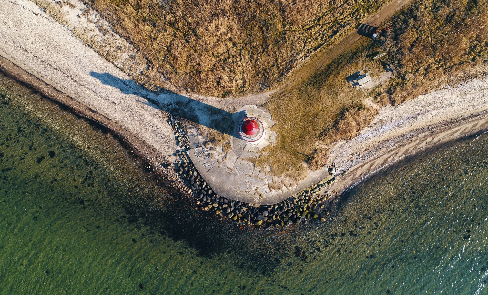 Fyrtårn Fra Oven Strand Novicell